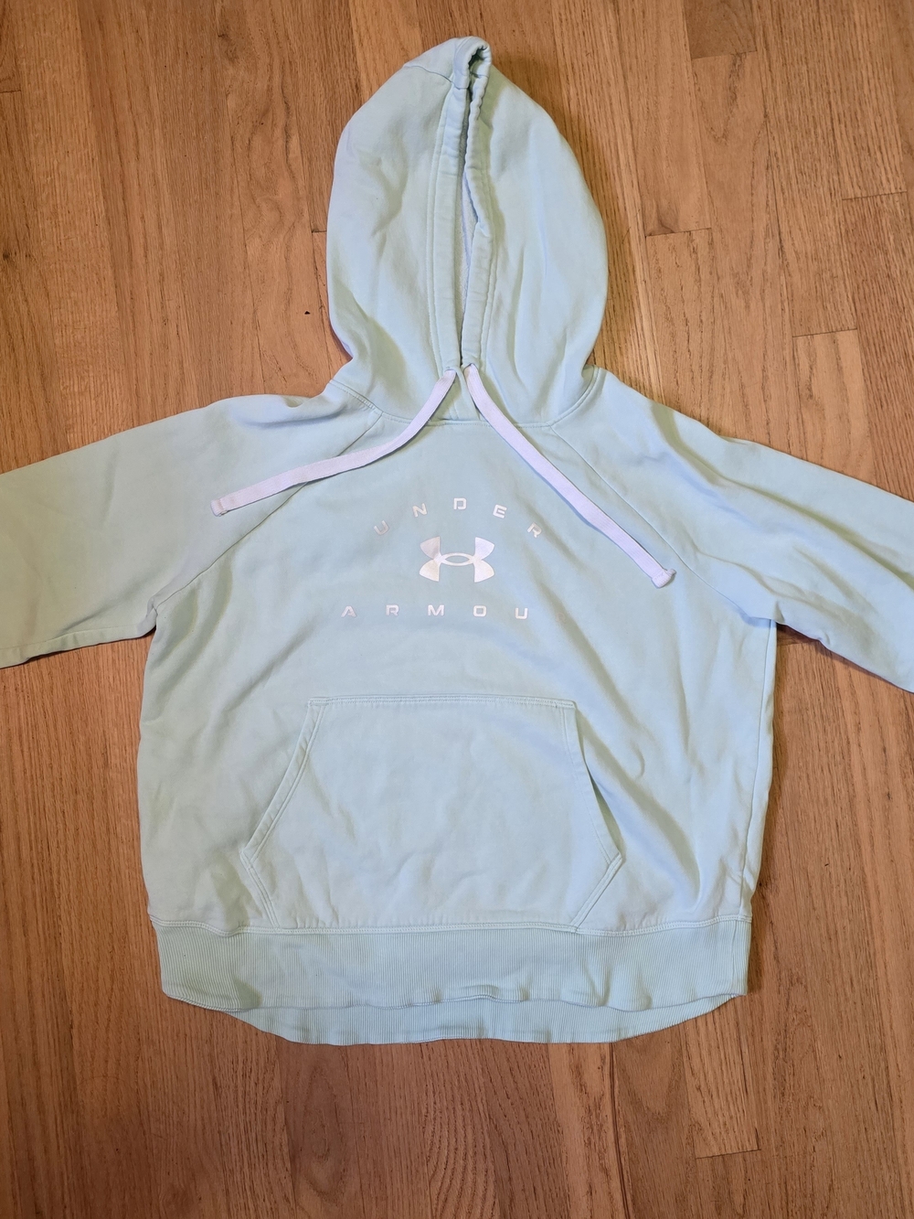 Under Armour Mint Green Women's Hoodie Pullover Size M